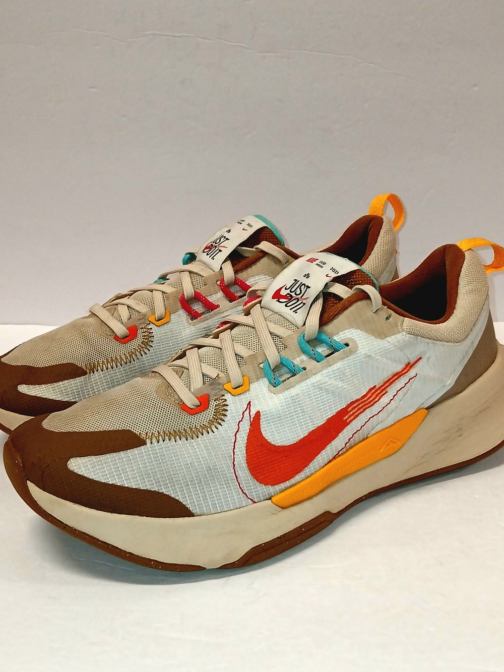 Size 11Mens-Nike Juniper Trail 2 Sanddrift Safety Orange